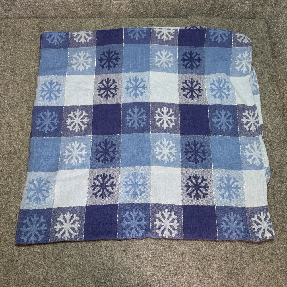 Blue Snowflake & Silver Christmas Tablecloth Avon Home 72x54 W/ Oval Curv Edges